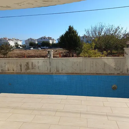 Villa Ali