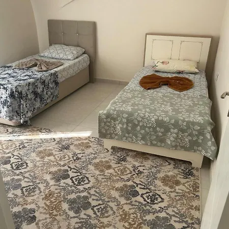 Huzur Apartment *