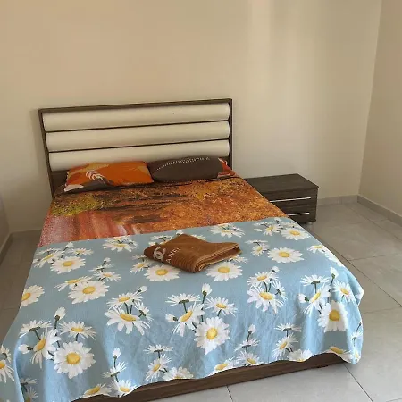 Huzur Apartment *